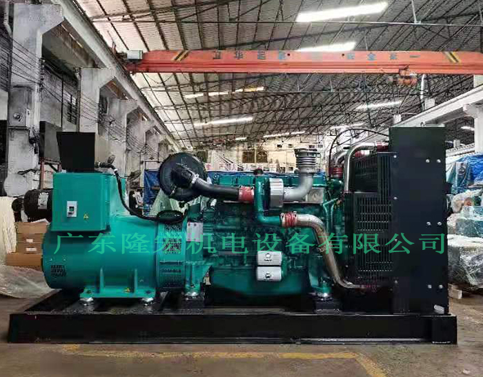 ?工地用發(fā)電機組、400kw濰柴發(fā)電機組、500KVA濰柴動力柴油發(fā)電機組